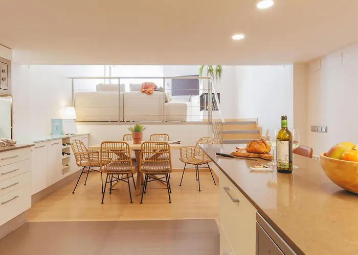 Апартаменты Bravissimo Hortes, 3-bedroom Centre