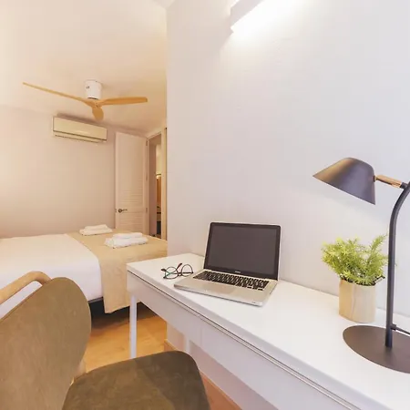 Bravissimo Hortes, 3-bedroom Centre *