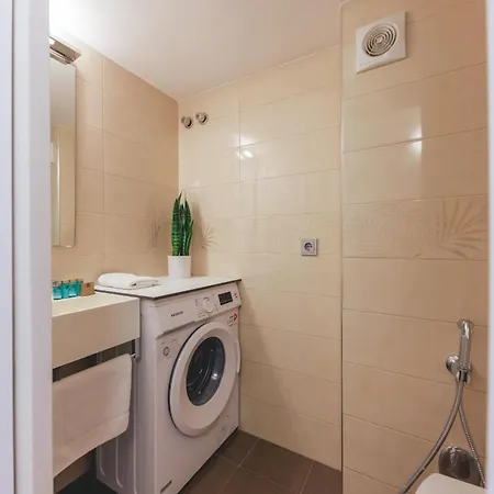 Bravissimo Hortes, 3-bedroom Centre