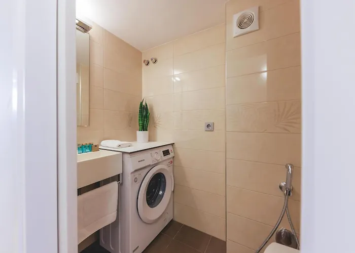 Bravissimo Hortes, 3-bedroom Centre