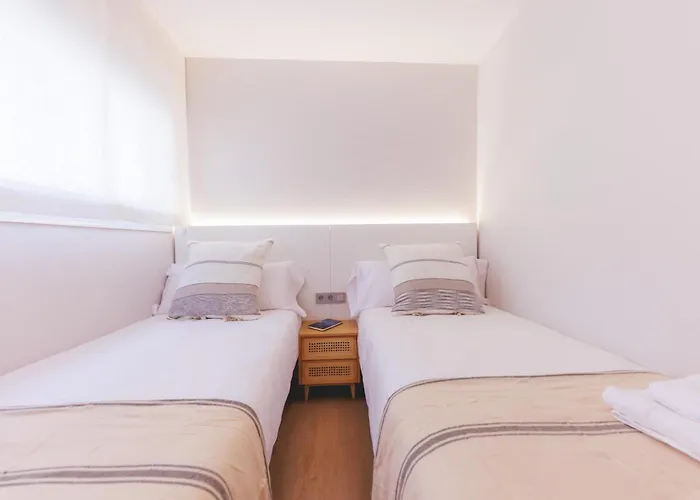 Bravissimo Hortes, 3-bedroom Centre Apartamento